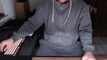 HorseCock23cm  05-11-2021 Recorded Video Topless